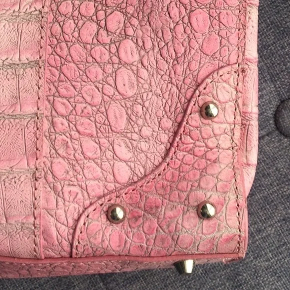 Pink square should bag in faux croc pattern NWOT - Picture 4 of 8